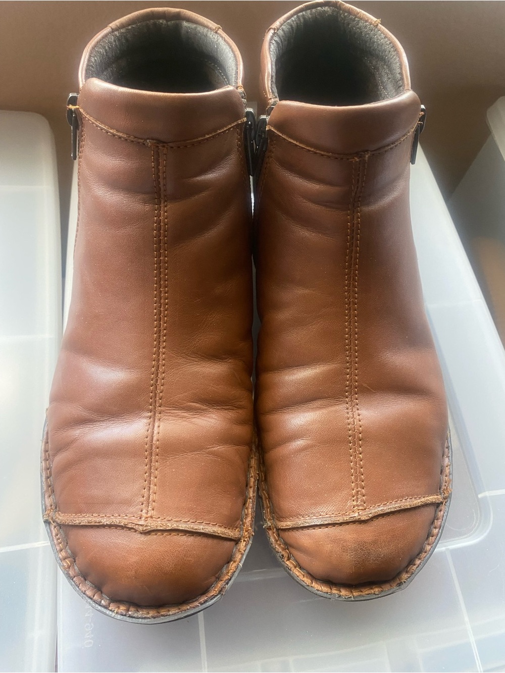 David Tate Brown Leather Ankle Booties with Side Zip